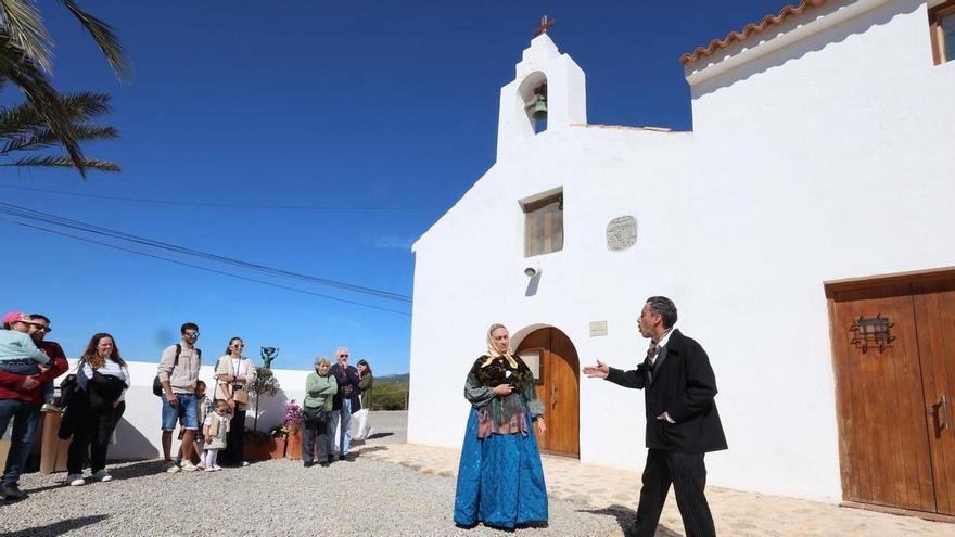 Una estalagmita de Cova Santa en la iglesia de Sant Francesc
