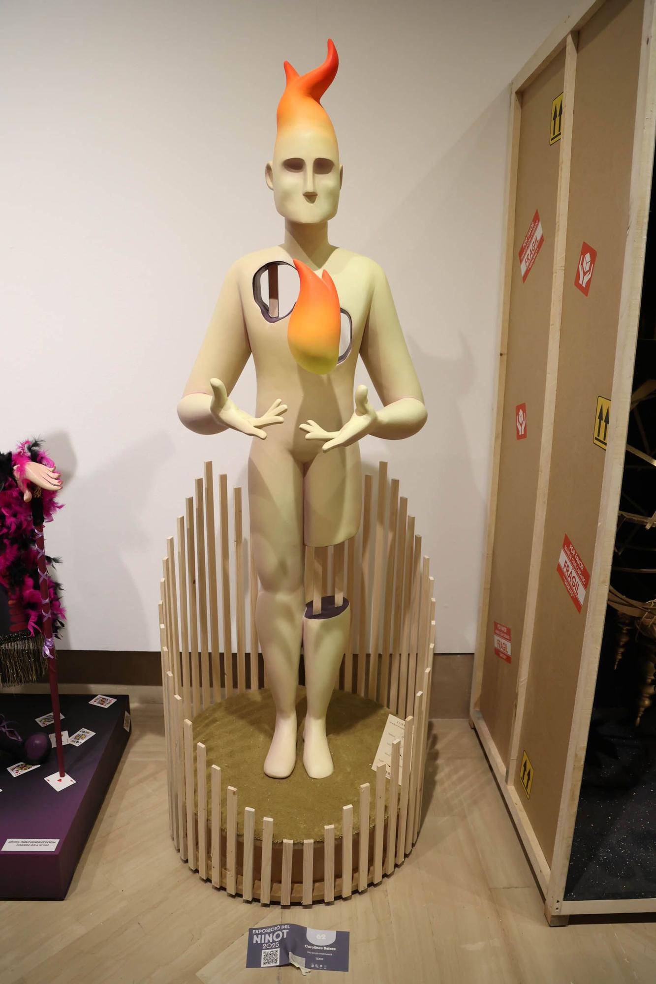 Exposición del Ninot adulto de las hogueras 2025