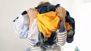 El secreto mejor guardado de Marie Kondo: el truco para doblar la ropa que cambiará tu vida
