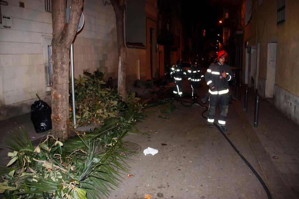 Aldarulls després d''un desallotjament a Gràcia