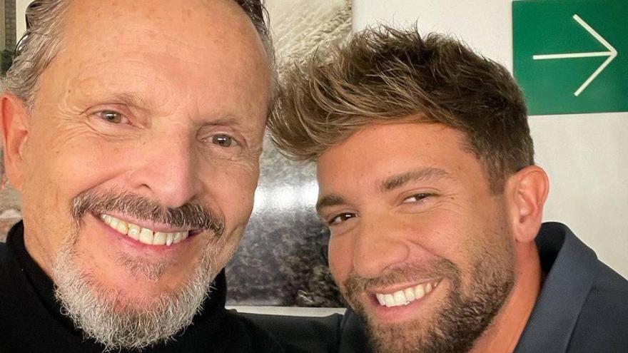 Pablo Alborán aparece tras los rumores de relación con Miguel Bosé: "Estoy disfrutón"