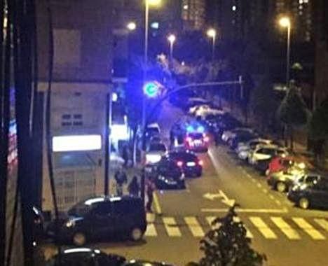 La intervención policial en la calle Valencia.