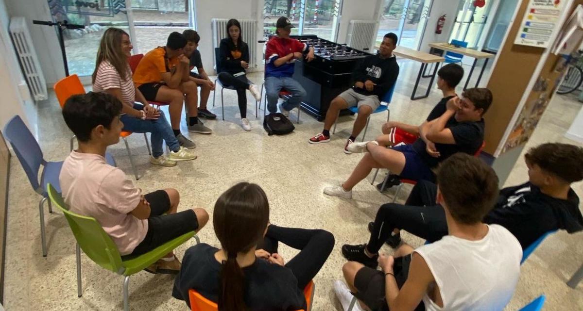 La majoria dels usuaris són adolescents de l’institut del poble.  | ESPAI JOVE