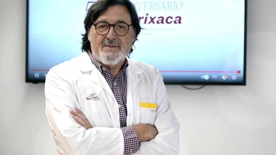Ricardo Robles, coordinador regional de trasplantes: «En un futuro a medio plazo habrá un robot en cada quirófano»