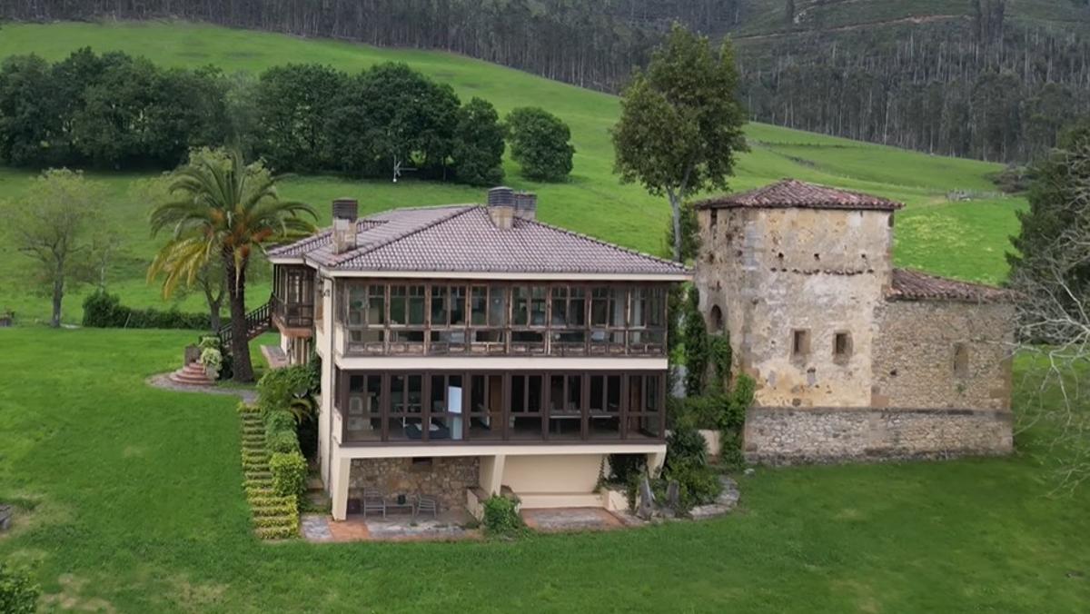 El palacio de Axel, visto desde arriba con un dron.