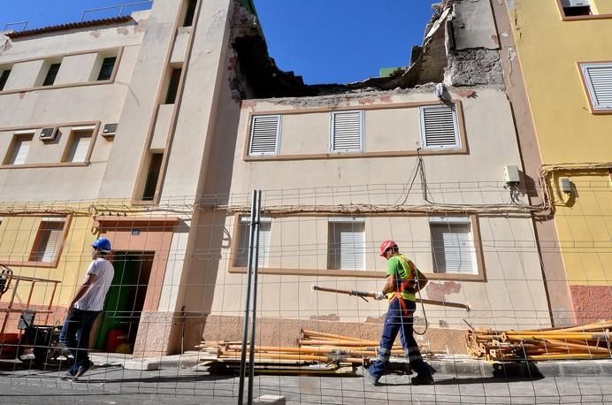 APUNTALADO DEMOLICIÓN CASA AGÜIMES EXPLOSIÓN