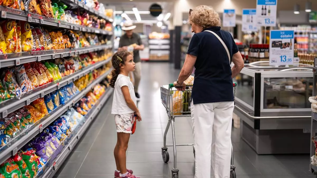 Los catalanes gastan en comida un 25% más que extremeños, andaluces y castellano-manchegos