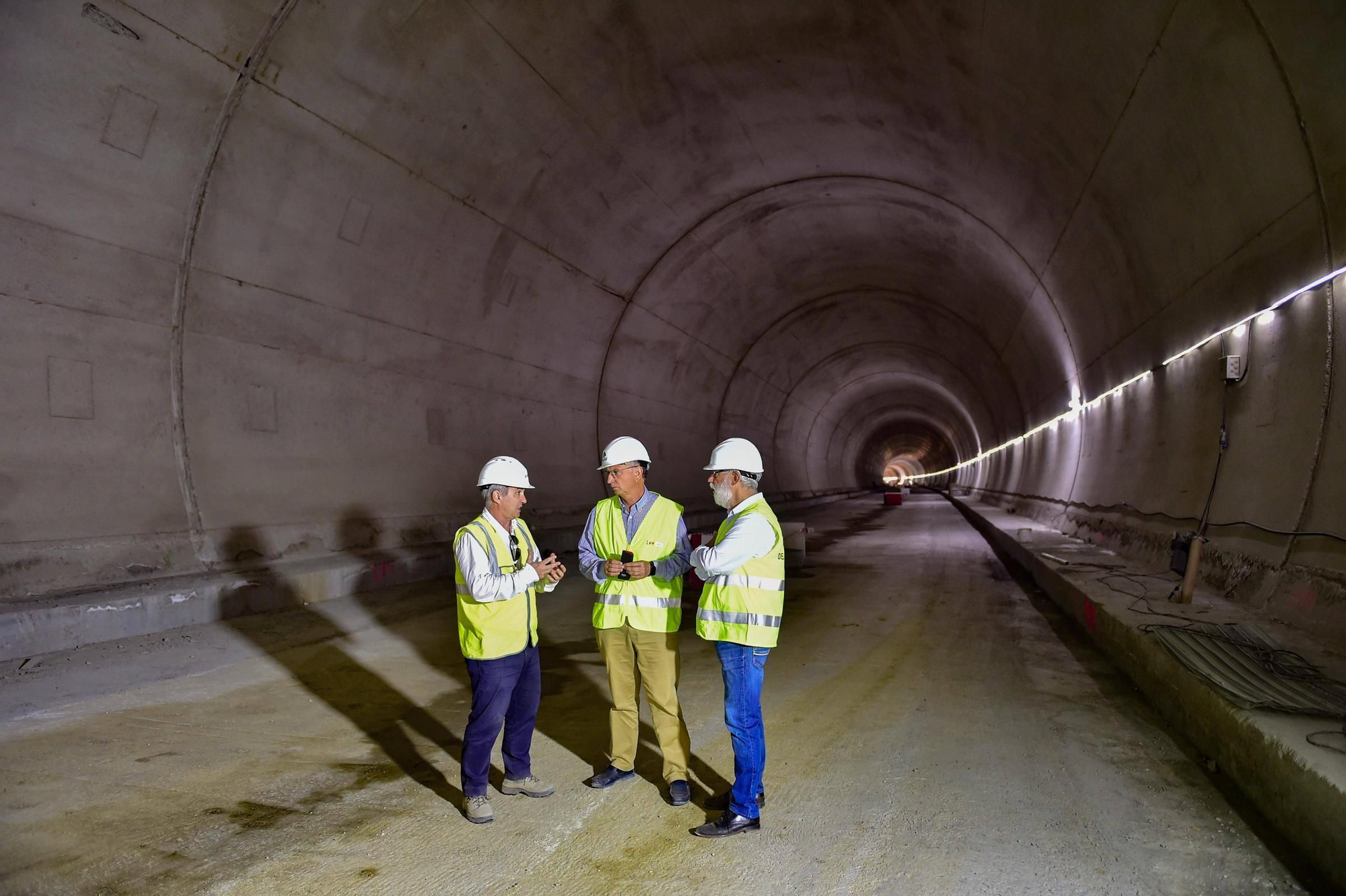 FOTOGALERÍA | El impresionante túnel de 1.500 metros que traerá el AVE a Cácers