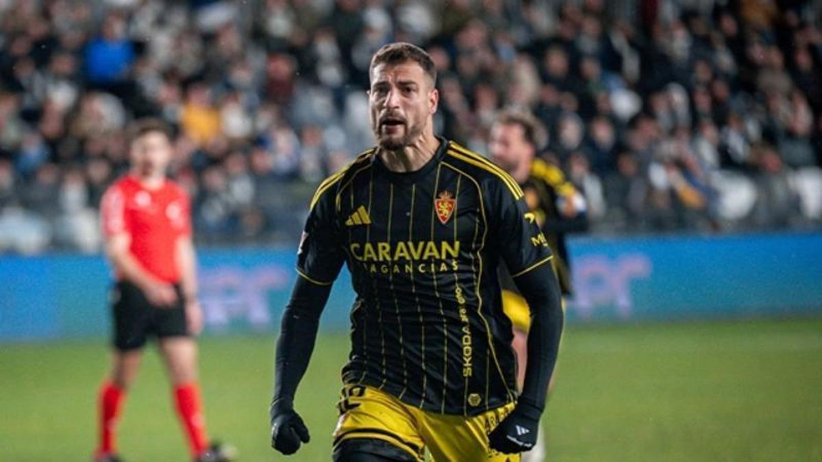 Bakis celebra su gol al Burgos en diciembre.