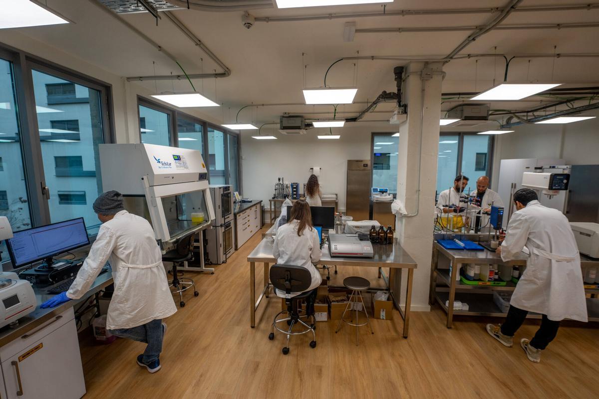 Visita al nuevo laboratorio de Heura Foods en el 22@