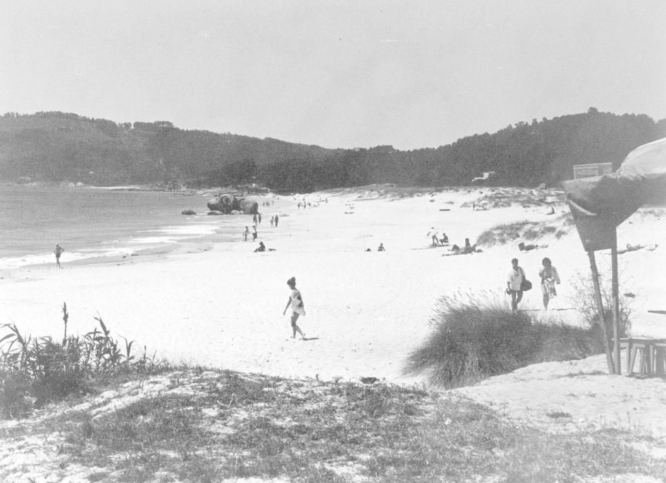 Playa de Nerga (Cangas), en 1988.