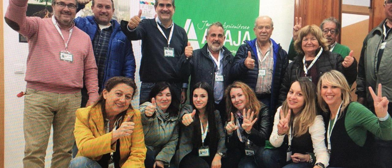 Vocales de ASAJA celebrando los resultados