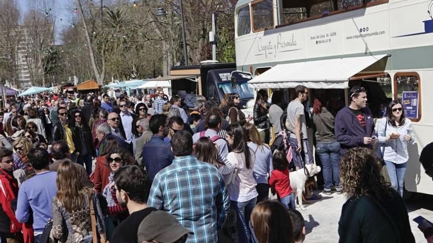 Menos turistas pero más rentabilidad en la Semana Santa asturiana