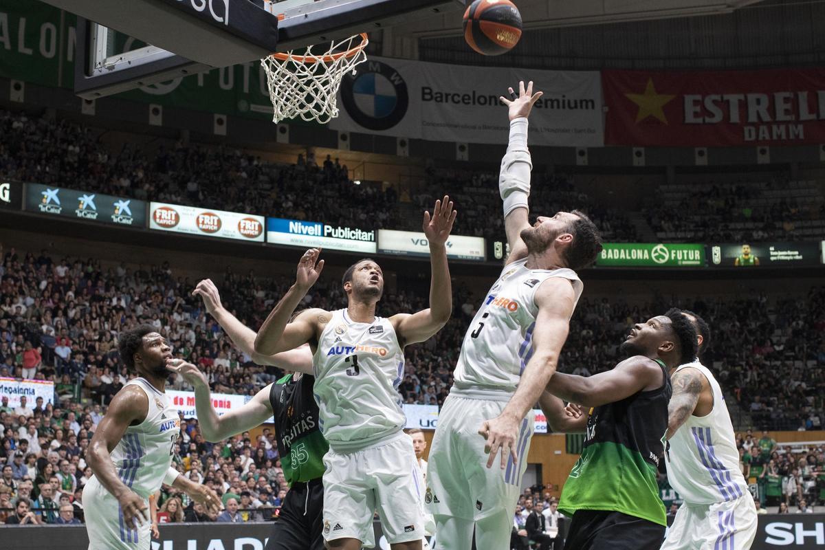 Hezonja impone su clase