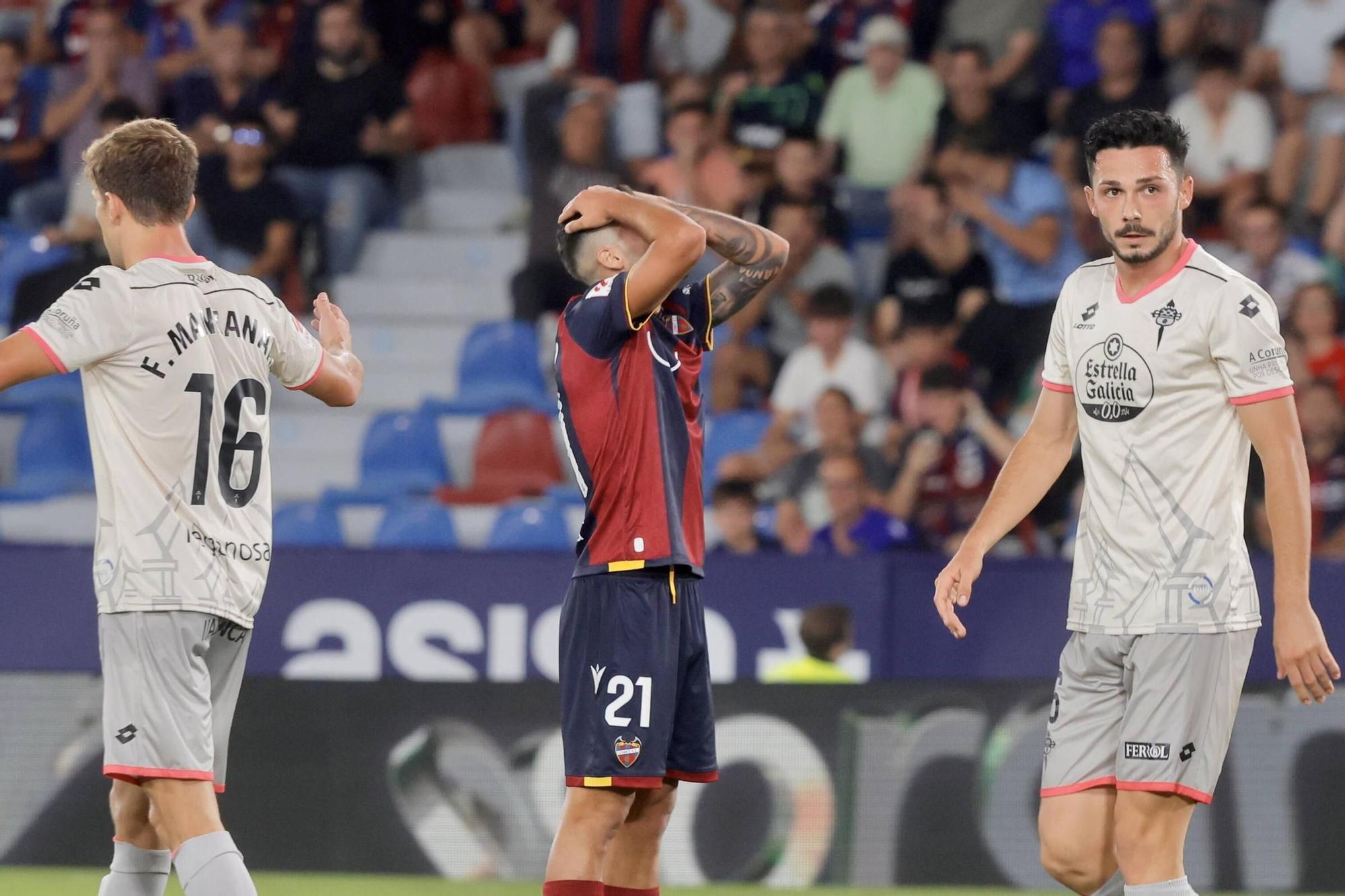 El Levante - Racing de Ferrol (1-0), en imágenes