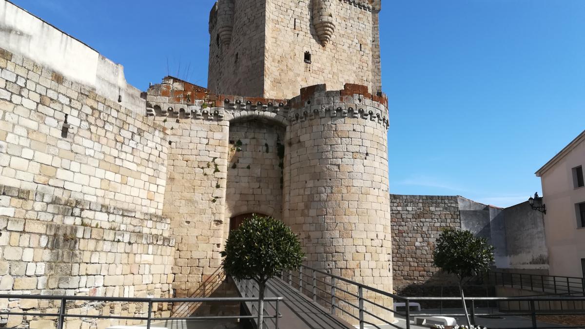 El castillo, uno de los atractivos dentro de los recursos turísticos.