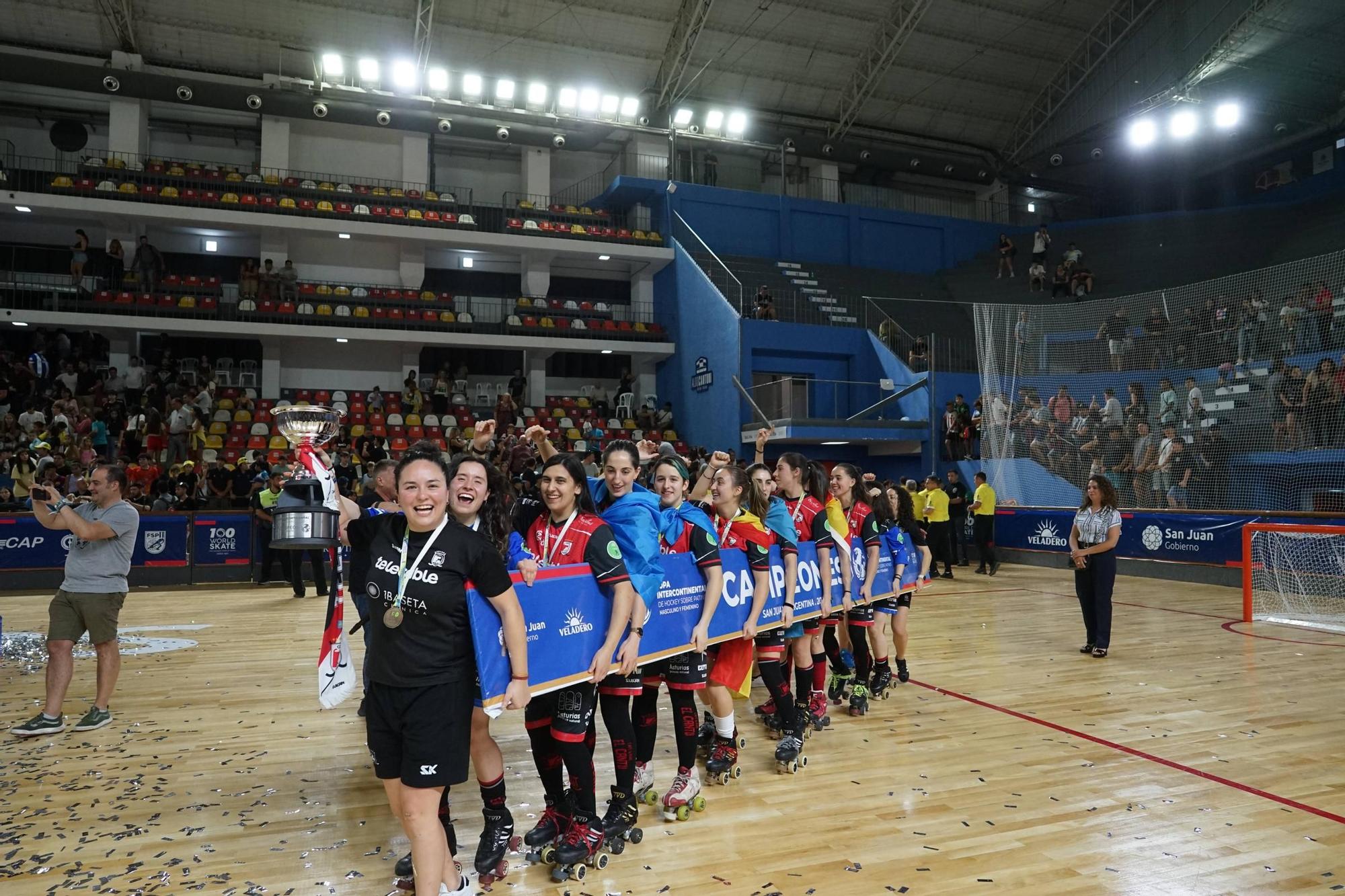 EN IMÁGENES: El Telecable Gijón de hockey hace historia y ya son campeonas del mundo