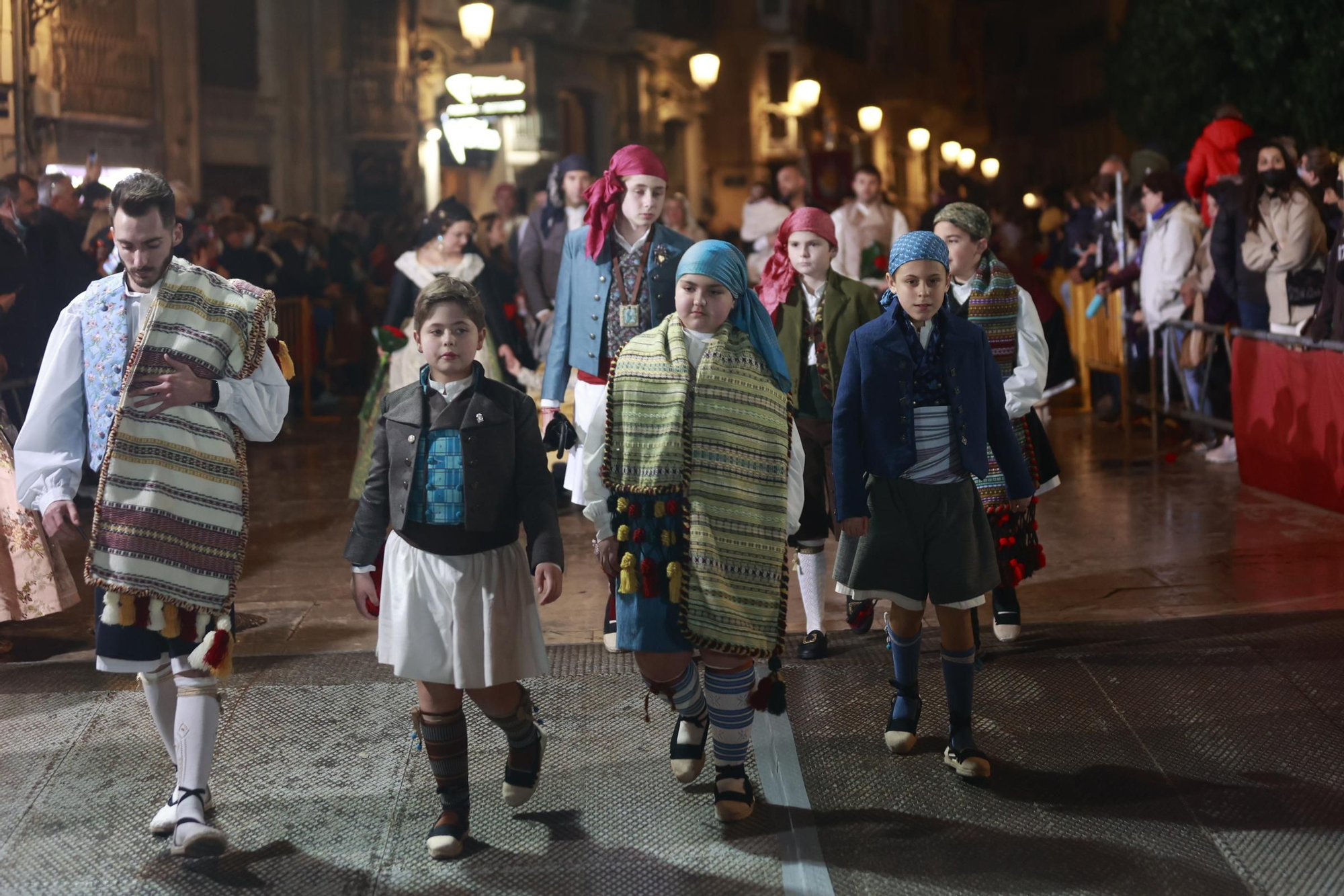 Búscate en la Ofrenda por la calle Quart (entre 23.00 y 24.00 horas)