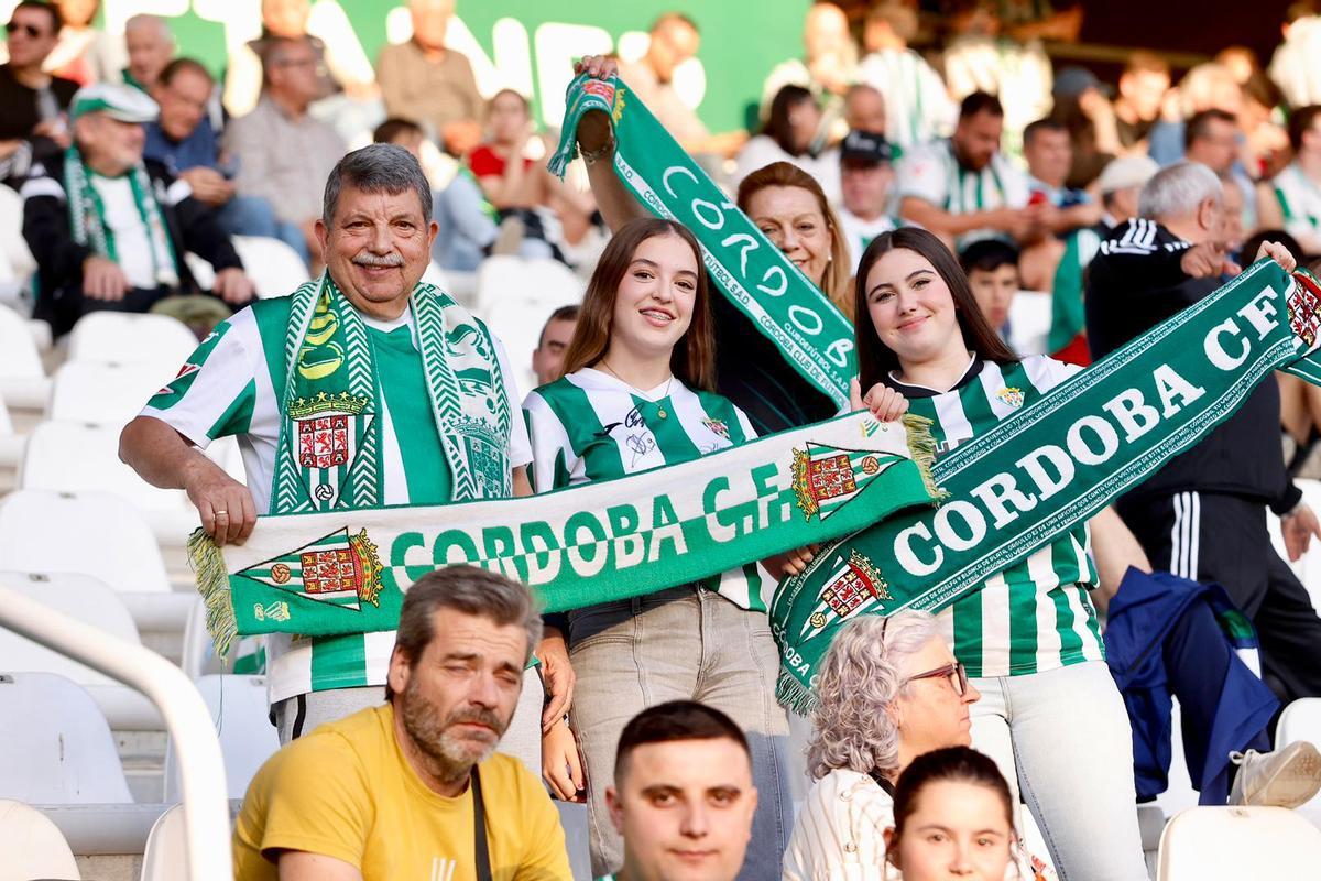 Córdoba CF-Albacete | Las imágenes de la afición en El Arcángel