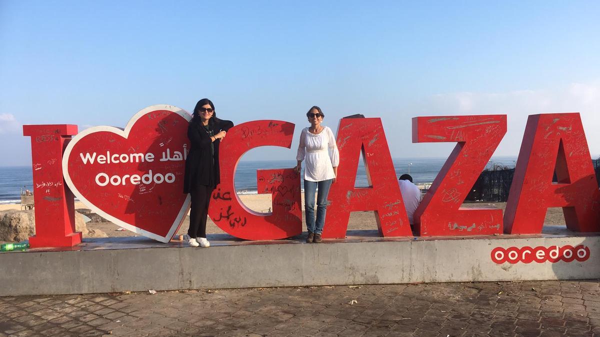 Ana Alba y Beatriz Lecumberri, en Gaza,