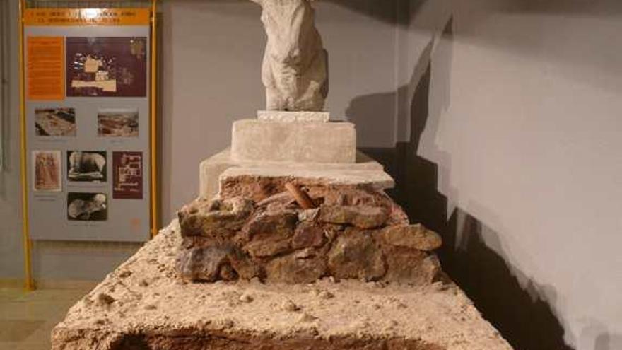 El Museo Arqueológico acoge la exposición &quot;Art i mort al Montgó&quot;