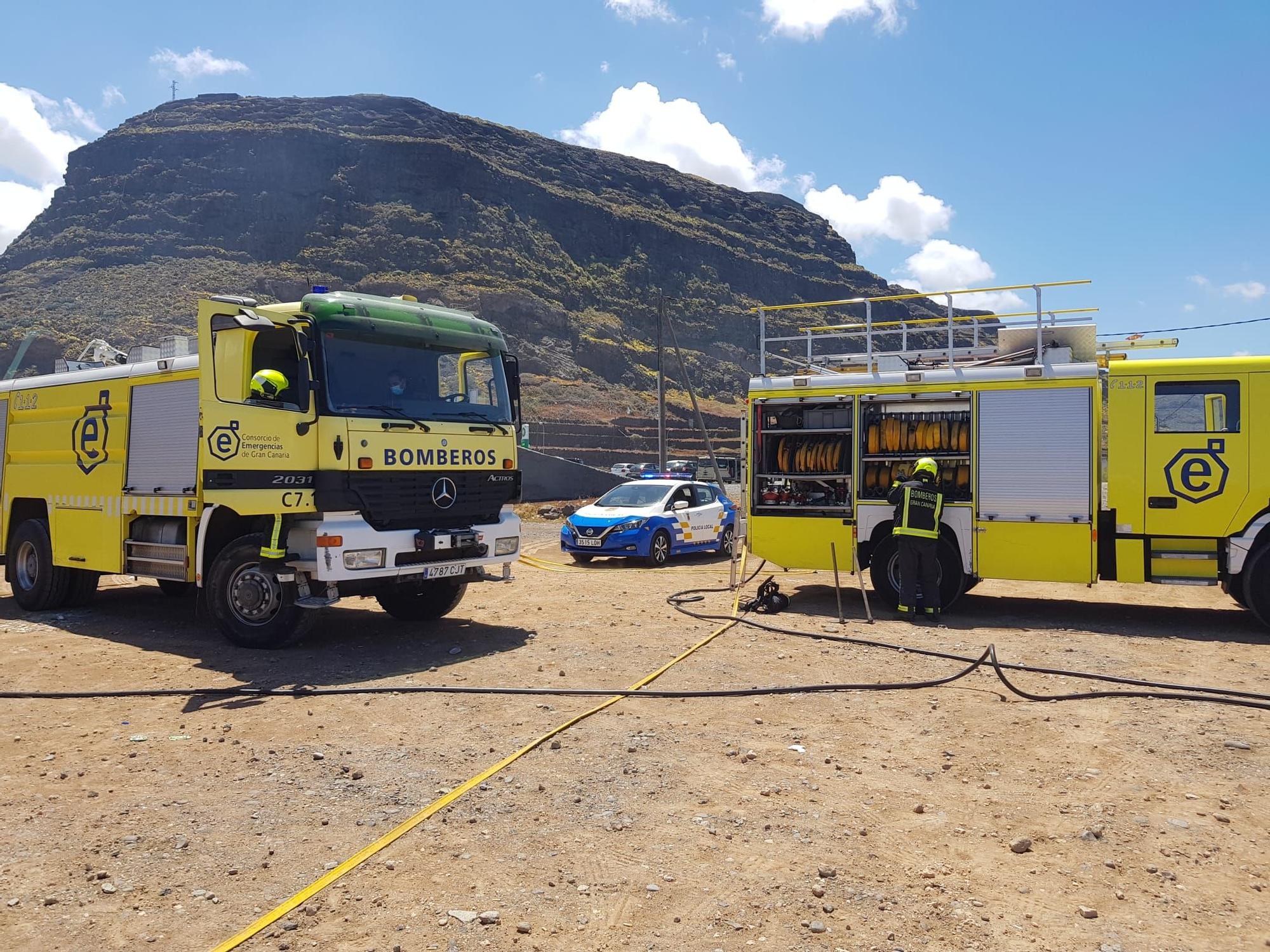 Incendio en una chabola en el Barranco de San Andrés, en Moya.