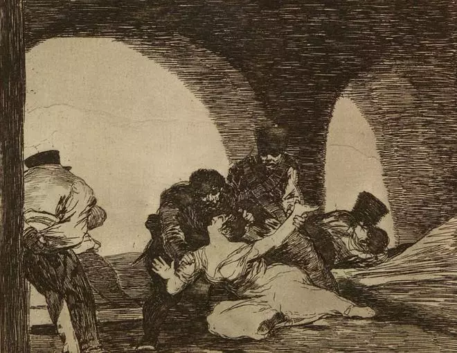 La exposición "Os desastres da guerra. O corpo das mulleres como arma de guerra"