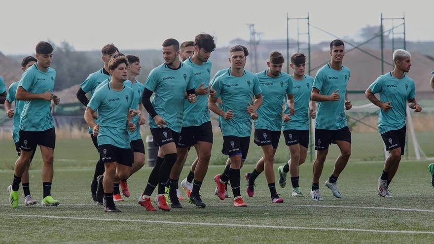 Jugadores del filial en su primera sesión de pretemporada.