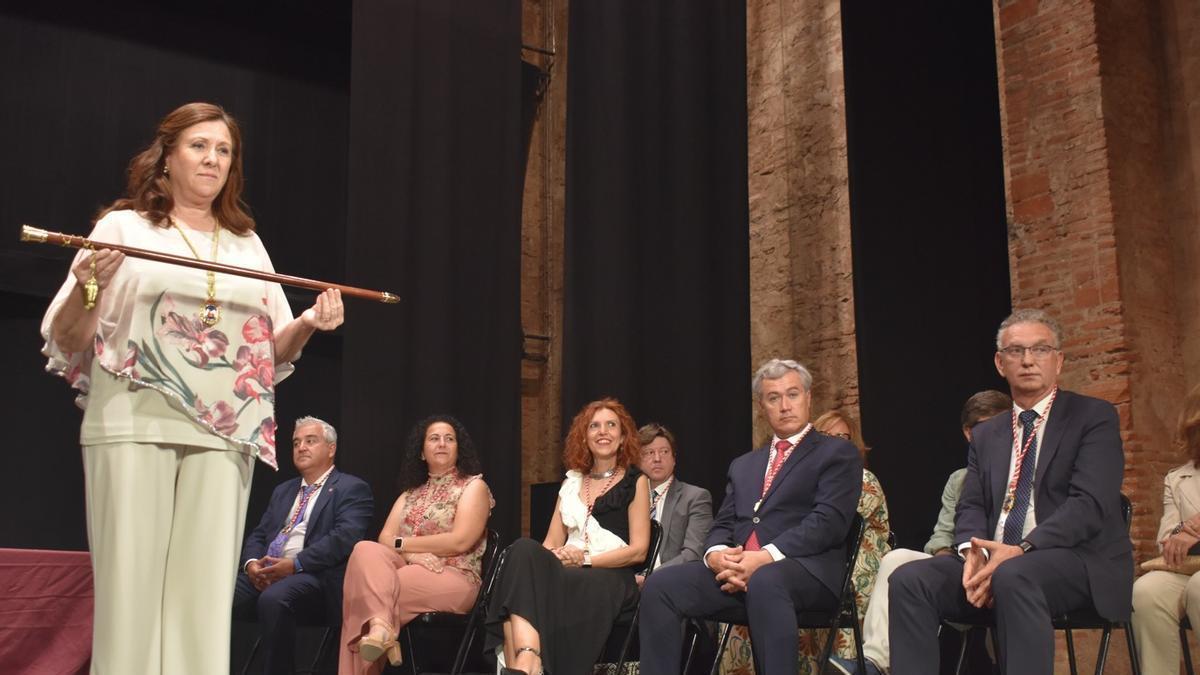 María Fernanda Sánchez toma posesión como alcaldesa (2023).