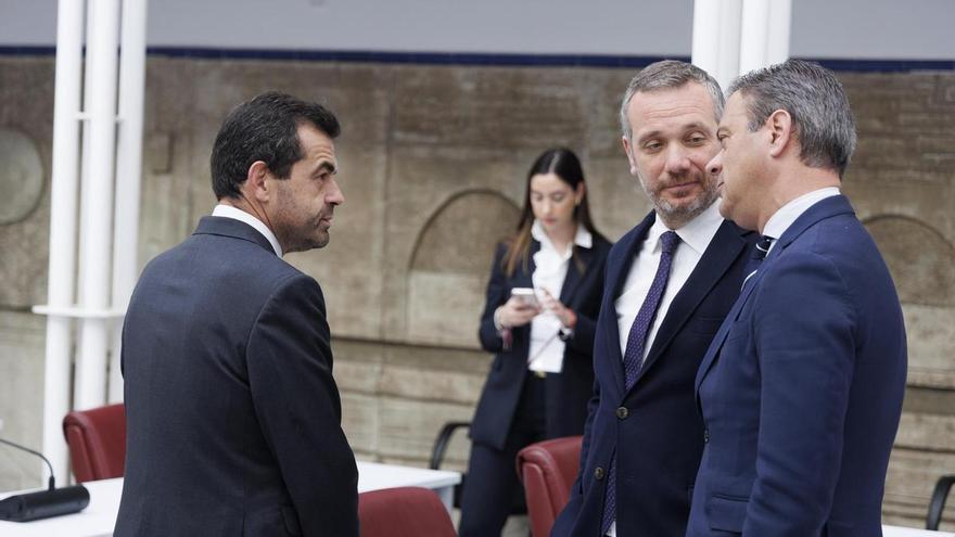 PP y Vox mueven ficha para debatir mañana la reforma del Mar Menor de Antelo