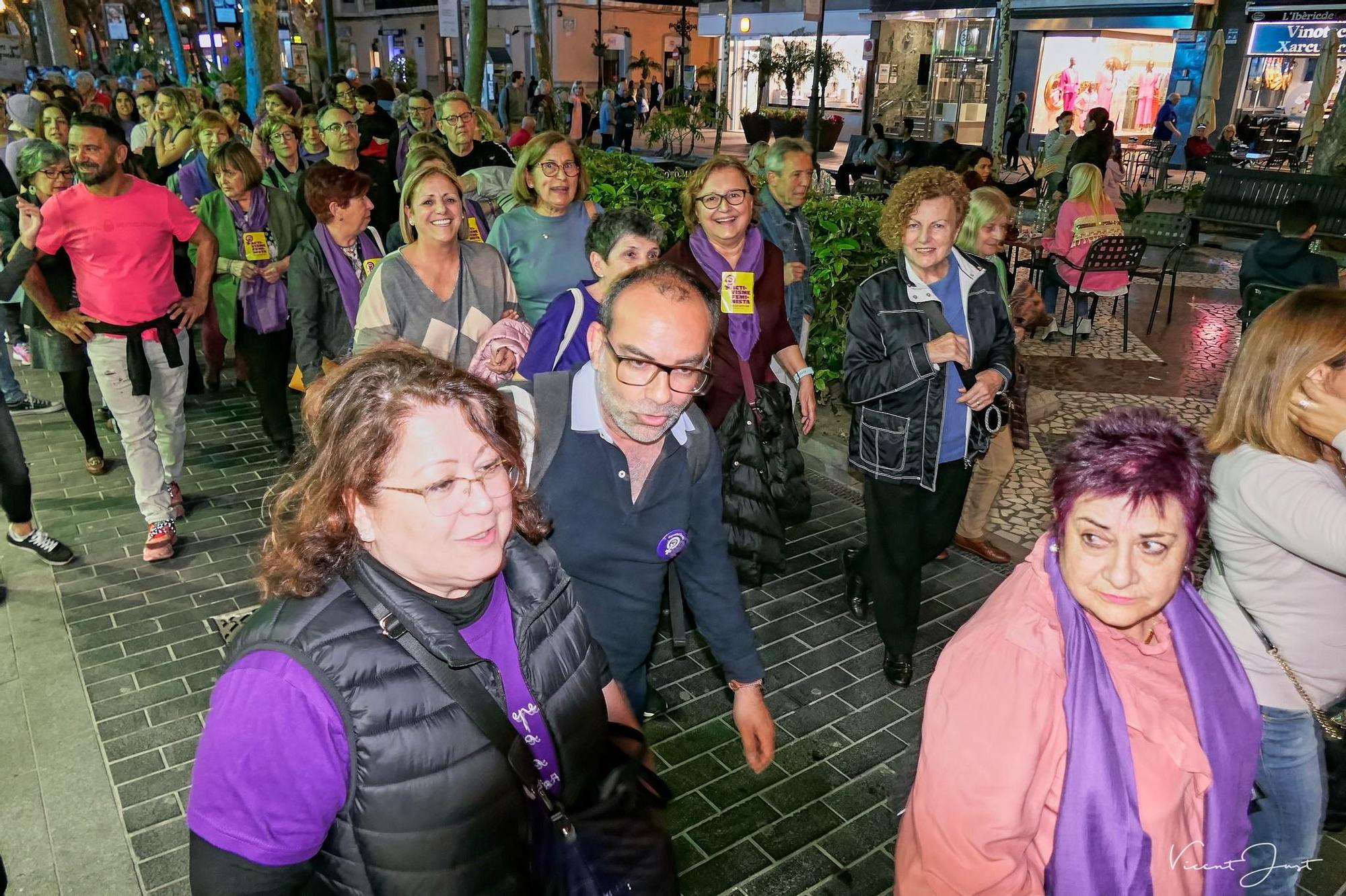 La manifestación feminista del 8M en Gandia