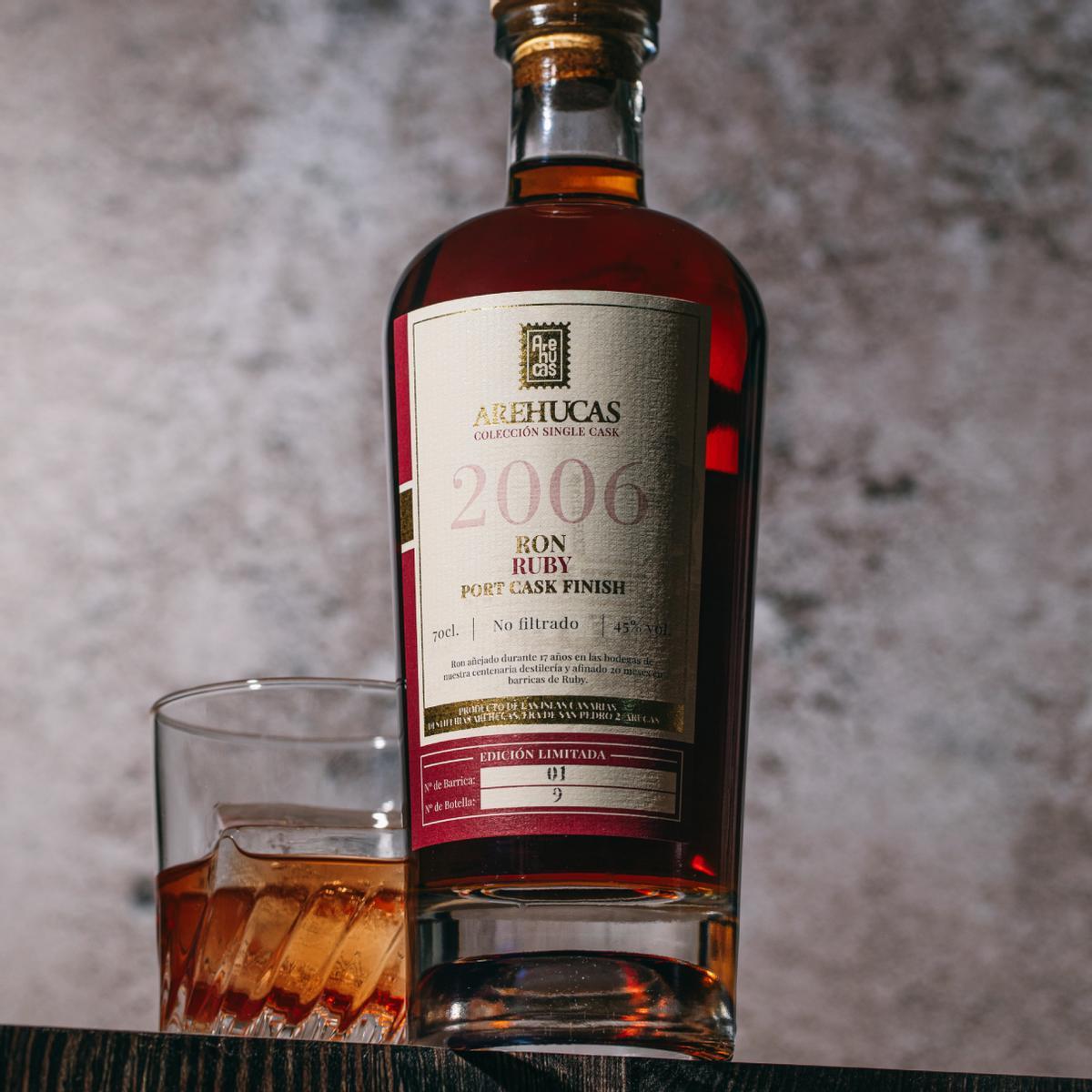 Arehucas presenta su nuevo Ruby Finish 2006, una edición limitada afinada en barricas de Ruby