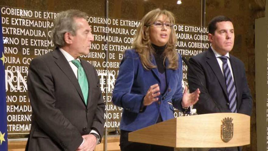 Extremadura recibirá 39 millones en 2013 en compensación por el impuesto nacional a los bancos