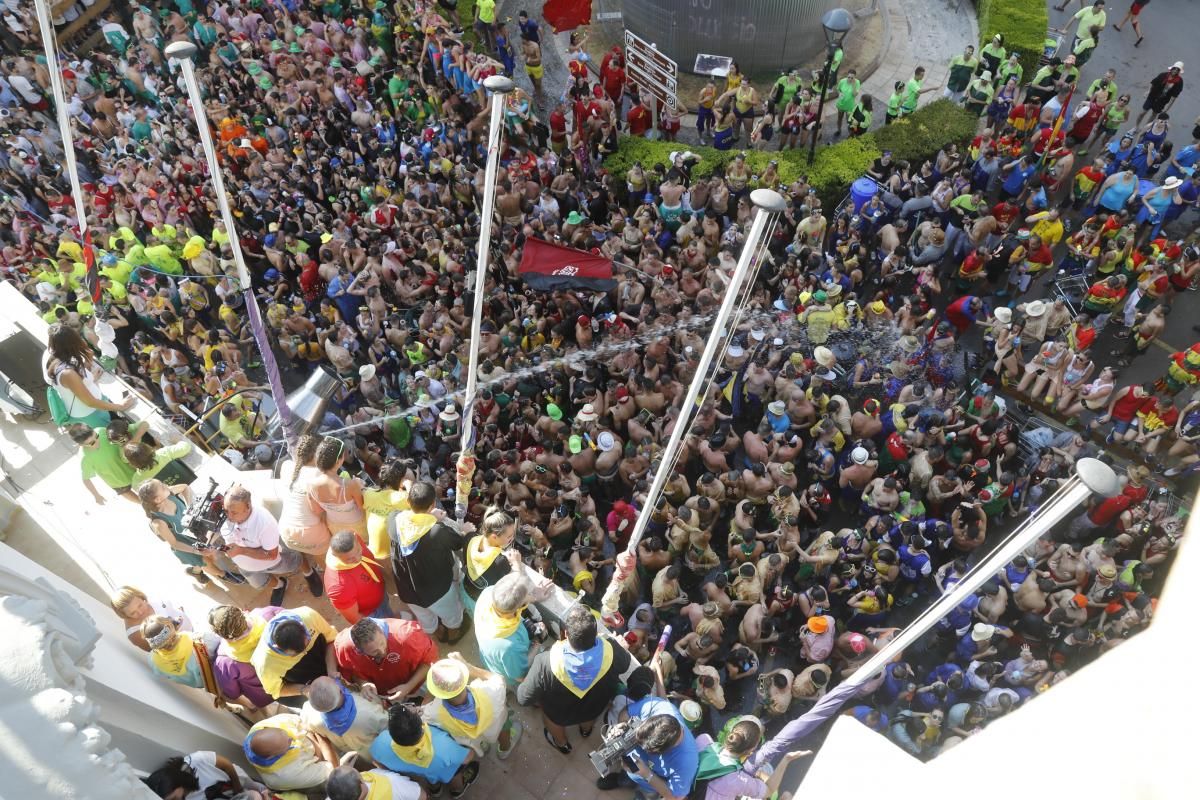 Chupinazo de Les Penyes en la Vall d’Uixó