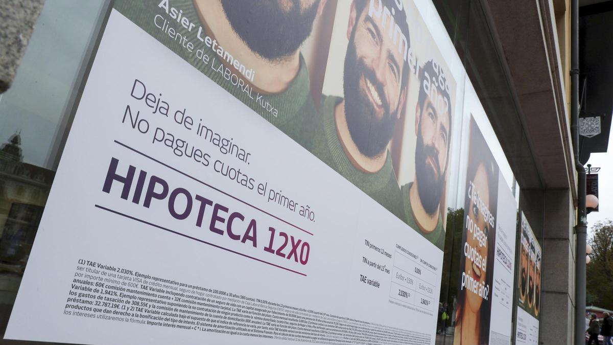 Las hipotecas sobre viviendas caen un 0,1% en mayo