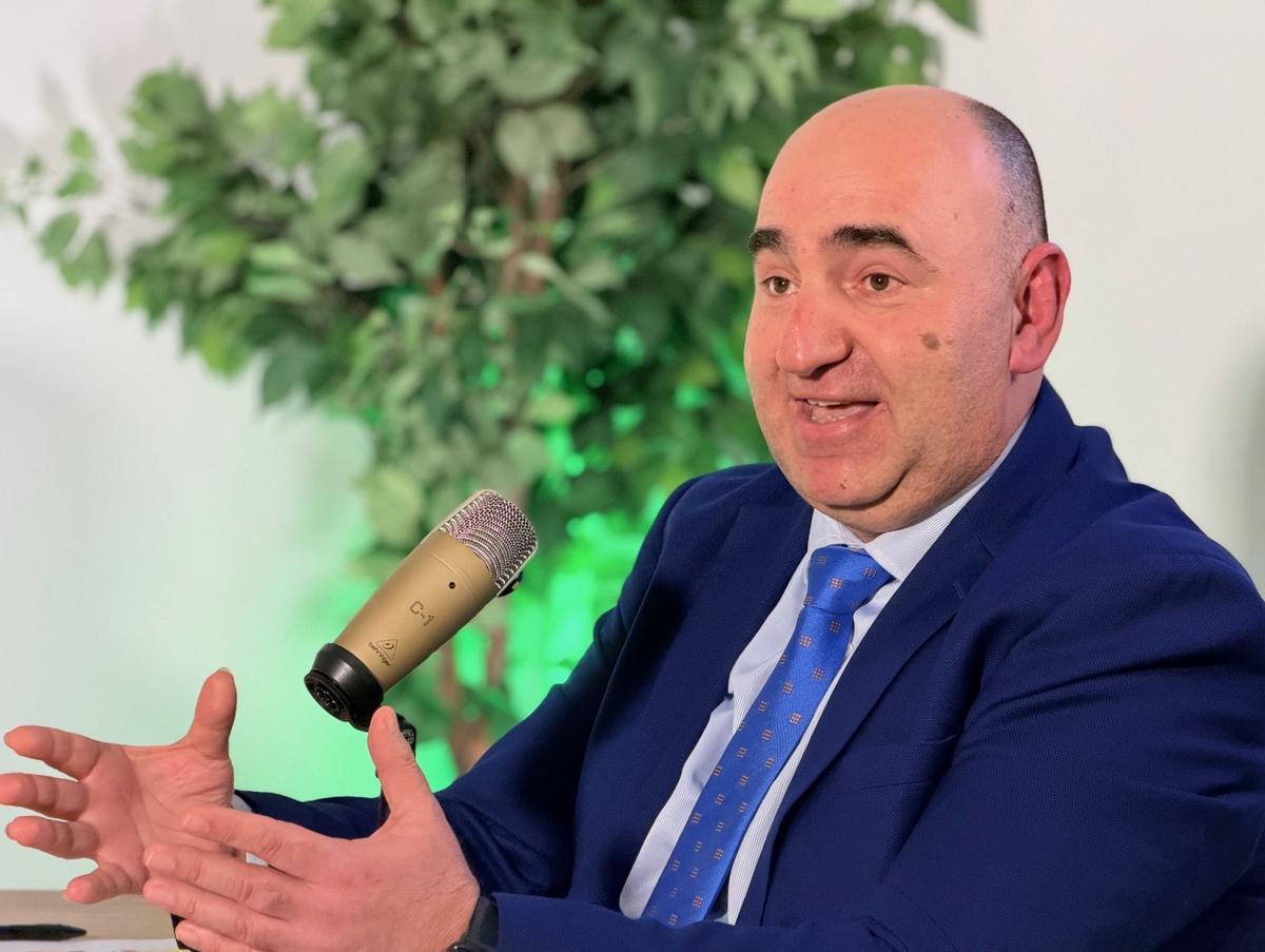 Alonso Mariñas en el plató de Verde Esperanza.