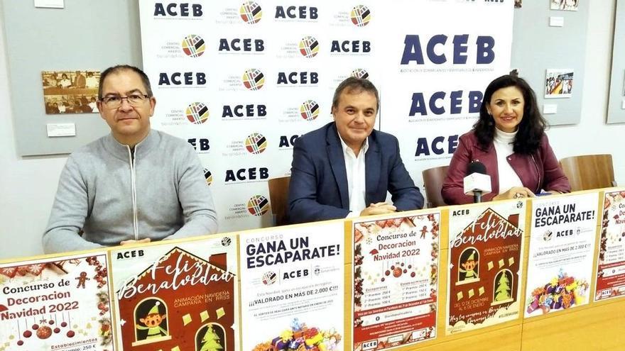 Los comerciantes de Benalmádena sortean un escaparate valorado en más de 3.000 euros