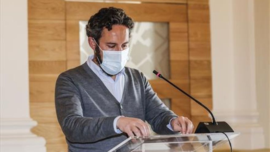 La plantilla del ayuntamiento en 2021 será de 637 trabajadores