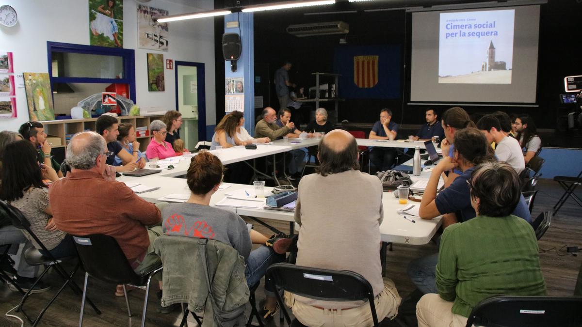 La cimera social per la sequera a Girona