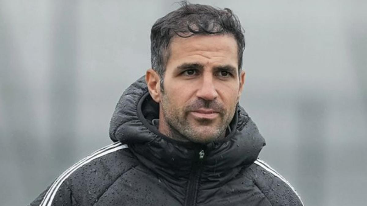 Cesc, en acción con el Como