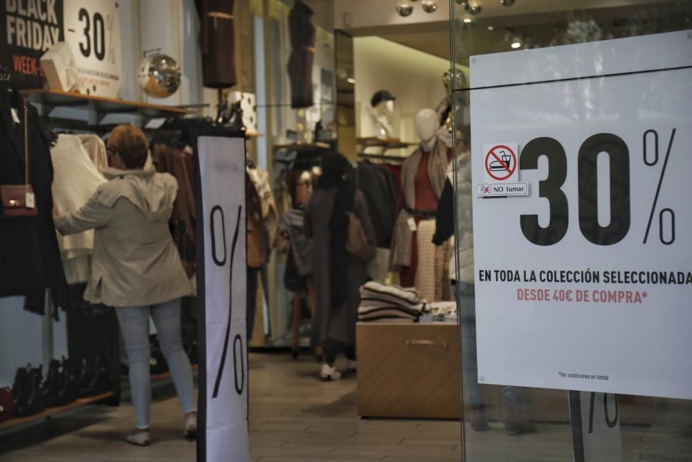 El Black Friday causa furor con sus ofertas en Palma