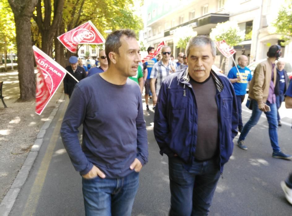 Los trabajadores de Mieres Tubos se manifiestan en Vitoria.