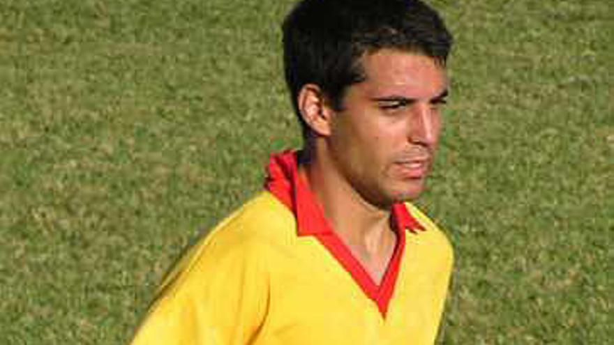 Carlos Burguillos.