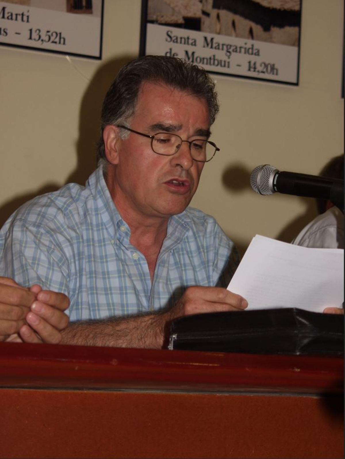 Jaume Armenteras en la constitució del consell comarcal de l'Anoia l'any 2003