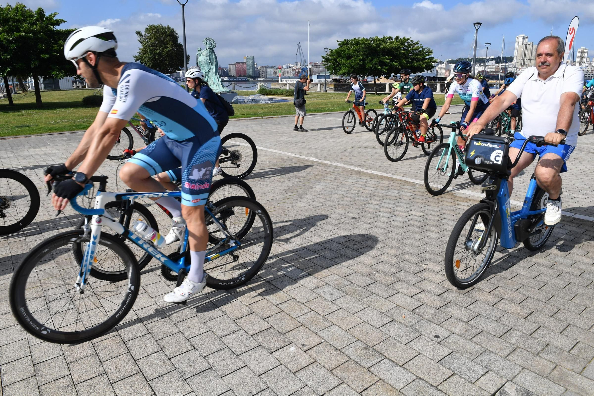 A Coruña celebra el Día de la Bicicleta