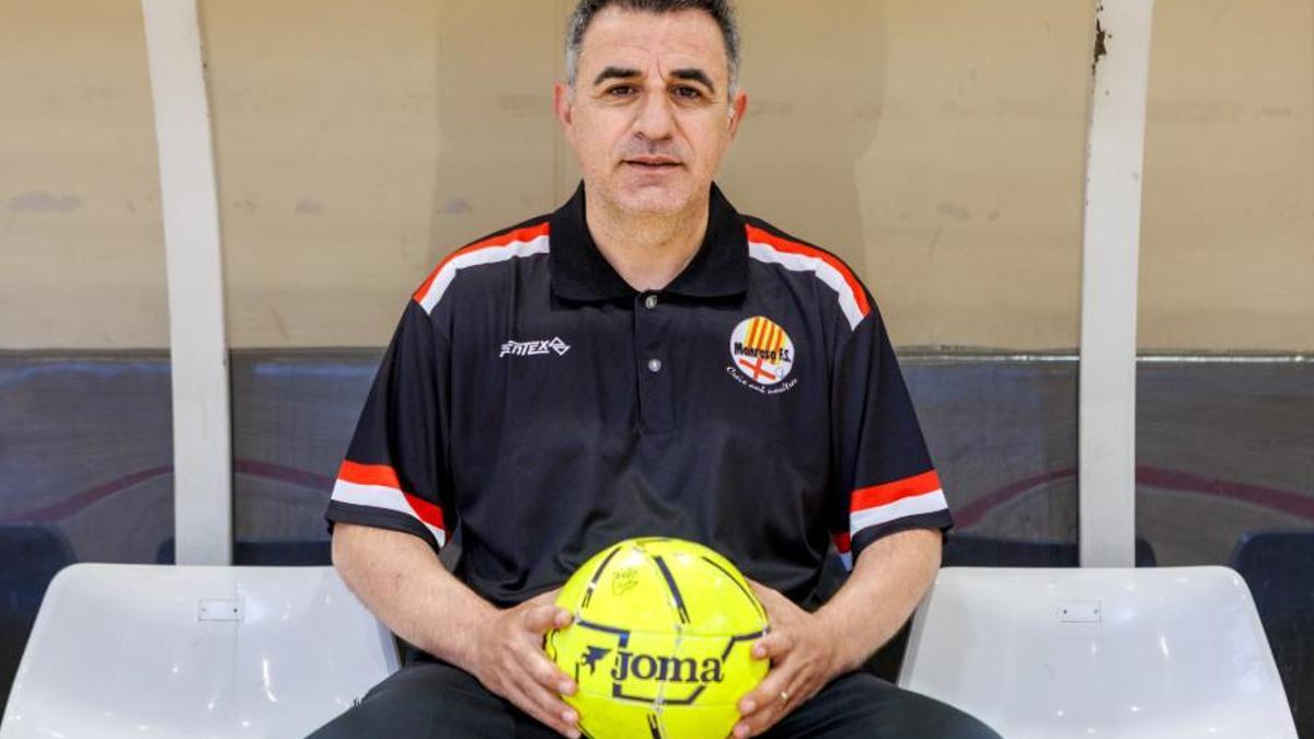 Antonio Mesa, el dia de la seva presentació al Pujolet, el maig