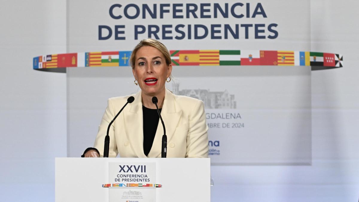 María Guardiola en la conferencia de presidentes del 13 de diciembre.