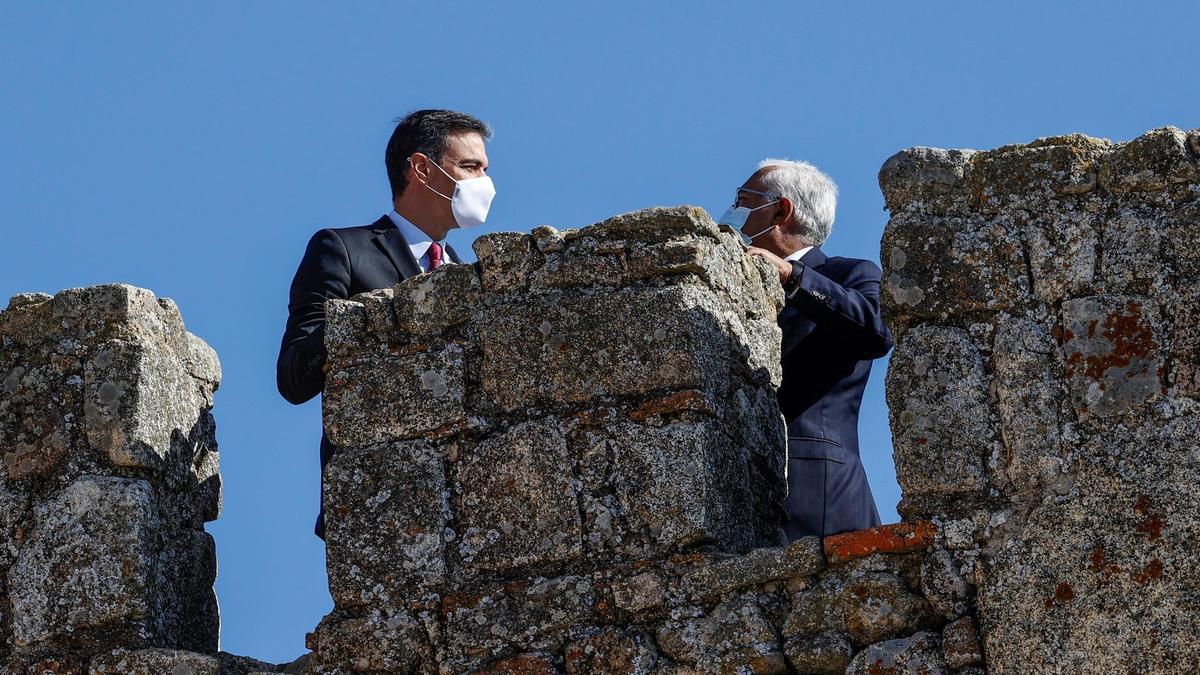 Pedro Sánchez y António Costa.