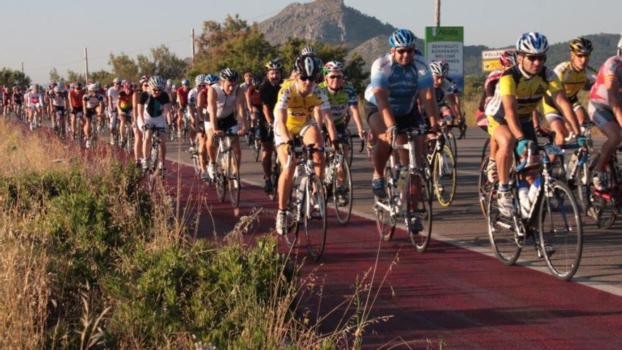 Ein Radrennen mit 8.000 Teilnehmern wäre unvernünftig gewesen.