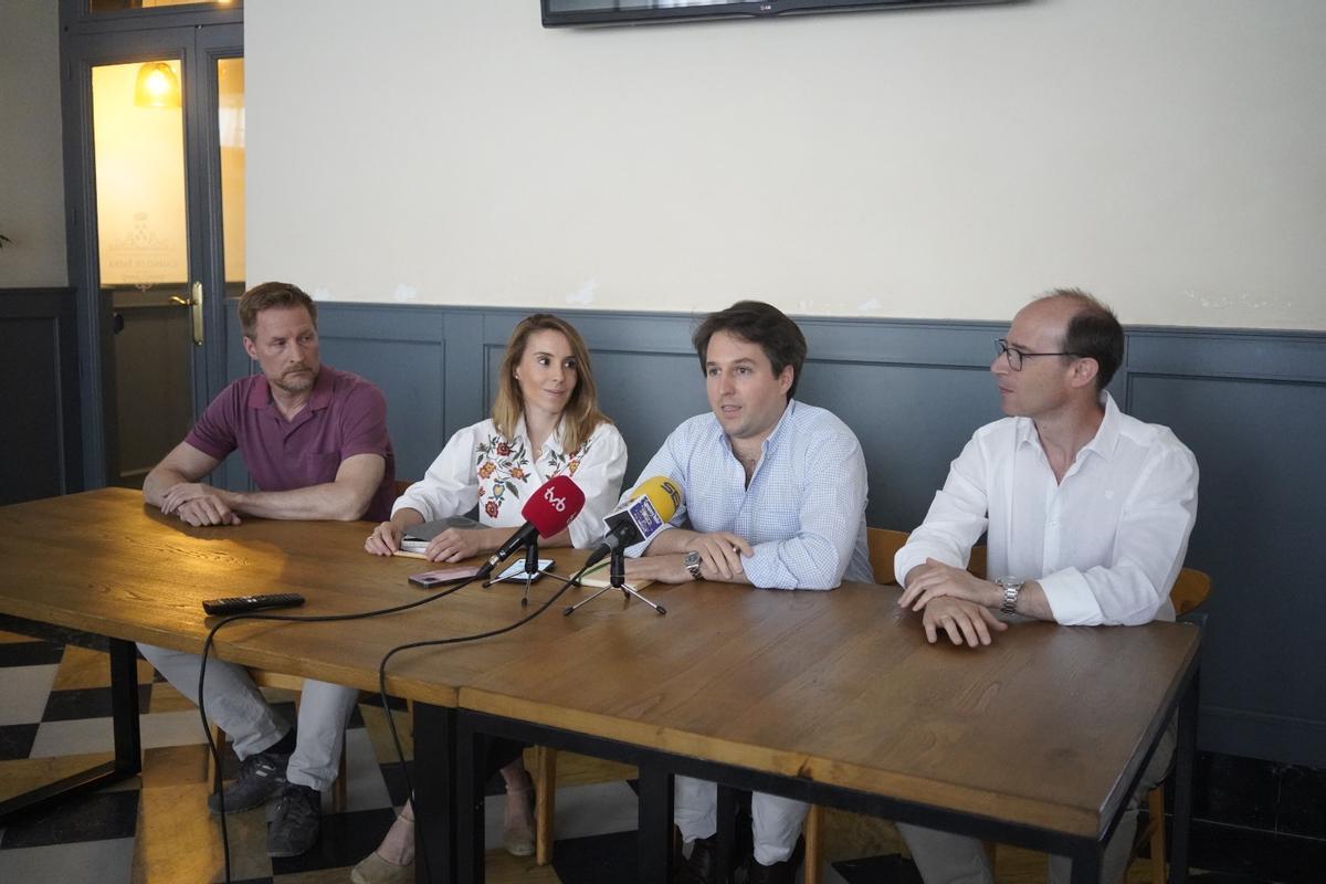 De izquierda a derecha de la imagen Gerard Marunde, de Vorn; María Martín, de Vorn; Diego Aranda, de Greenar, y Javier Olmo, de Greenar.
